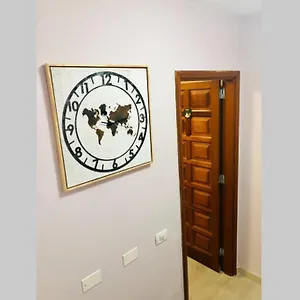 stylish-and-private-1-bed-apartment-in-san-eugenio.in-canary-islands.com/