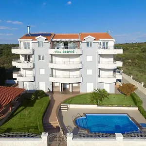 villa-gravic-1.hotelinzadar.com/